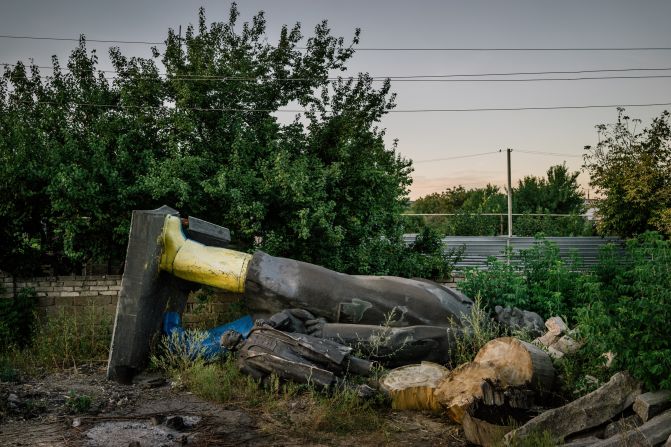 Unlike Darth Vader, not all Lenin statues have survived customization, such as this one in Kramatorsk in eastern Ukraine.