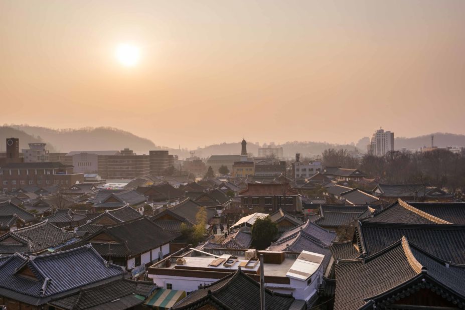 Hundreds of traditional Korean houses remain in central Jeonju's Hanok village.