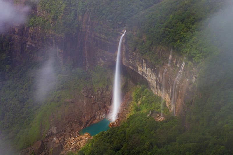 Image of Nohkalikai Falls in Meghalaya.Magnificent View of Nohkalikai Falls, Meghalaya,INDIA-DA640682-Picxy