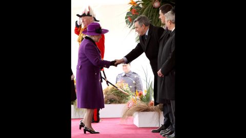 Prime Minister Gordon Brown meets the Queen in March 2010.