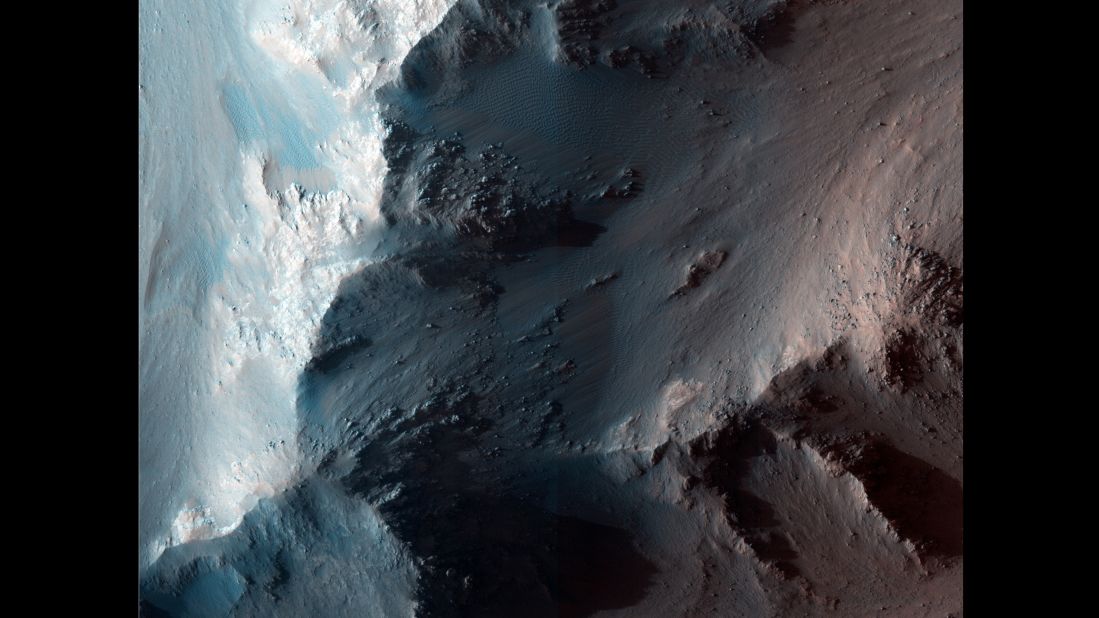 The RSL appear in places such as the Coprates Chasma ridge, within the Valles Marineris canyon, during the northern summer and southern winter (regarding Mars' poles). They begin as dark streaks and fade over time, sometimes leaving bright streaks that are thought to be salt after the moisture evaporates.