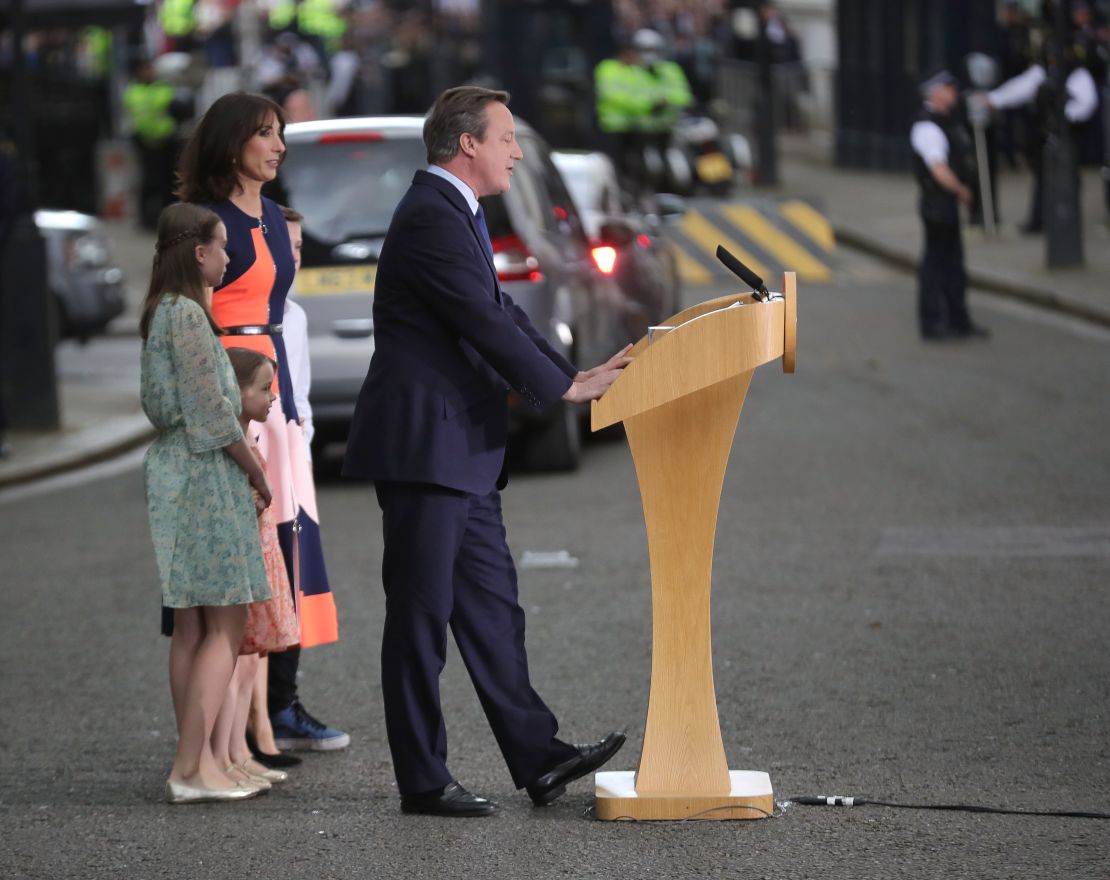 David Cameron and his family in 2016 as he prepared to quit as British Prime Minister.