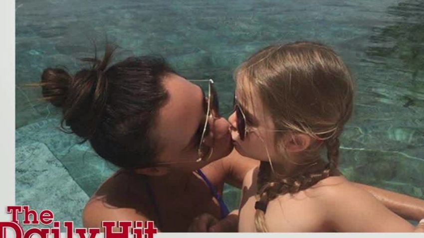 victoria beckham kisses daughter on lips daily hit newday_00000000.jpg
