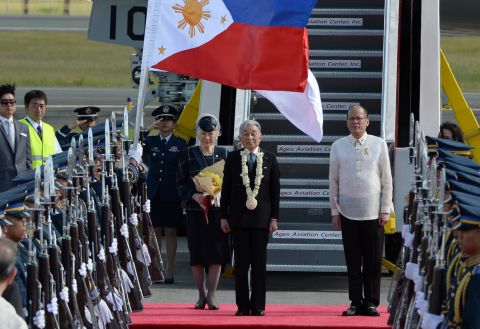 Then Philippine President, Benigno Aquino welcomes Emperor Akihito and Empress Michiko as they start their 5-day state visit to the Philippines on January 26, 2016. A gesture to honor 60 years of strong diplomacy post-WWII, their trip marked the first-ever visit by a reigning Japanese emperor to the Philippines.
