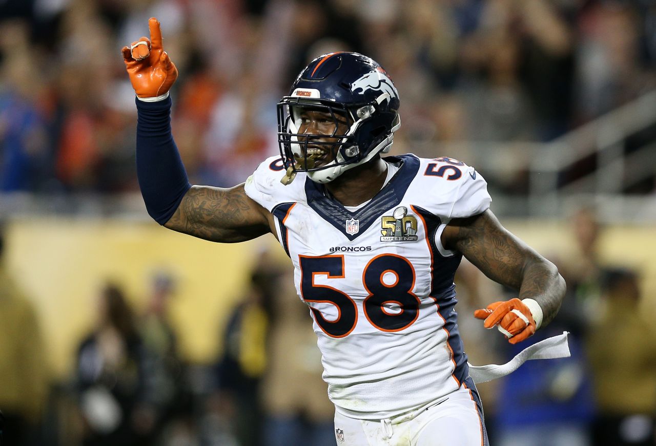 The MVP of Super Bowl 50 for the Denver Broncos single-handedly badgered Panthers quarterback Cam Newton into submission, with 6 tackles, 2.5 sacks, 2 forced fumbles and 2 quarterback hurries in the title game. Von Miller promptly signed a $114.5 million deal ($70 million guaranteed) with the Broncos, making him the richest defensive player in NFL history. 
