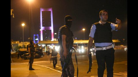 Turkish soldiers block Istanbul's Bosphorus Bridge.