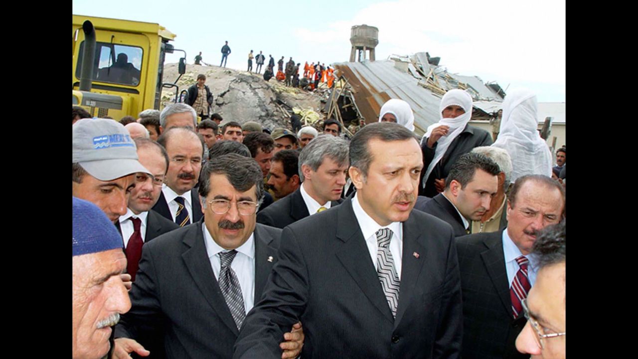 Erdogan oversees the rescue efforts in the eastern province of Bingol on May 1, 2003, following a 6.4 magnitude earthquake that rocked the Turkish region.