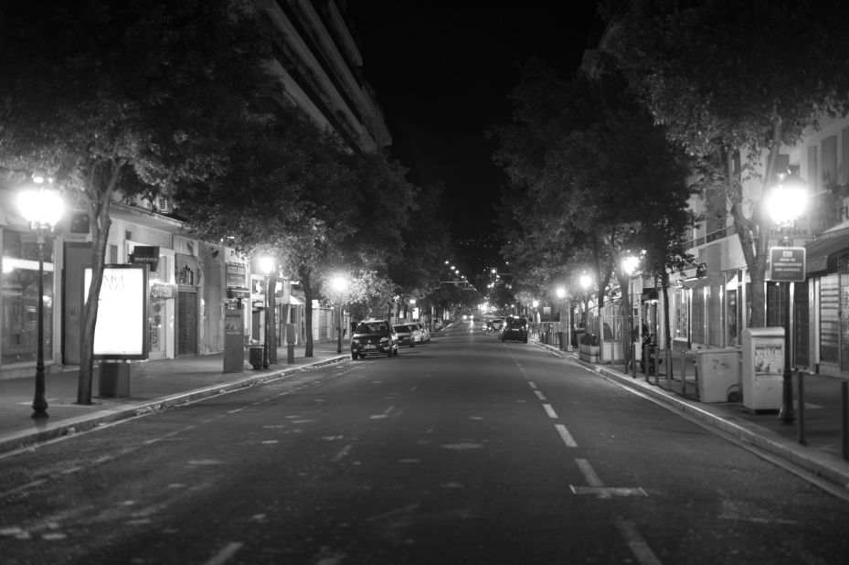 A street off the Promenade des Anglais.