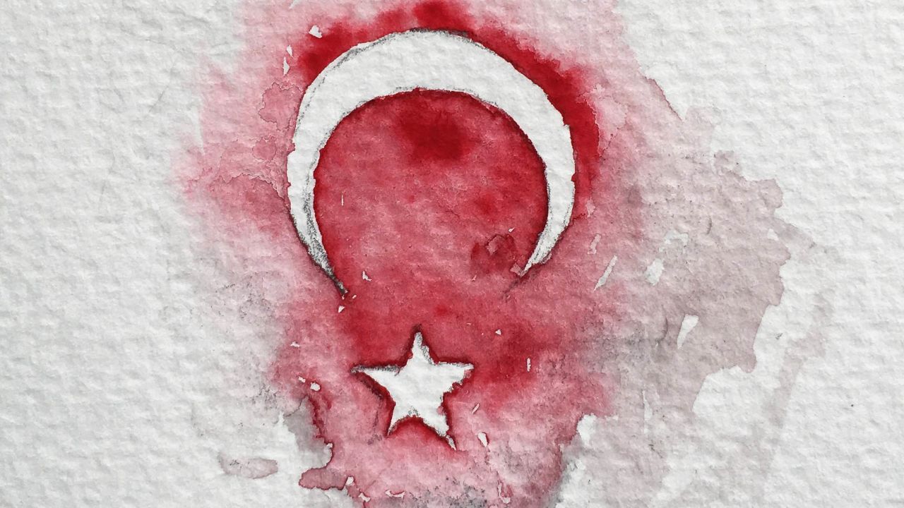 Emir Isik sketched the Turkish flag after Friday's violent night. 