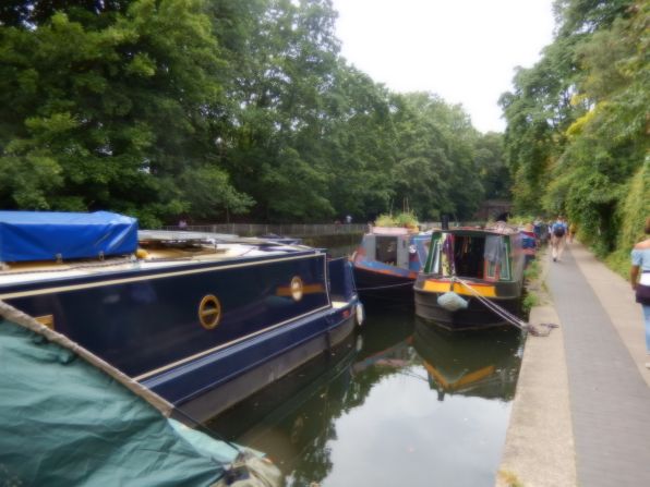 Most of the new arrivals receive "continuous cruiser" licenses that require them to change location every 14 days. The most popular areas in east and central London see heavy congestion. 