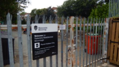 Exclusive permanent mooring site in central London.