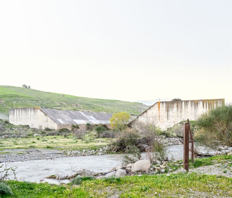 Exploring Italy's Deserted Building Sites | CNN