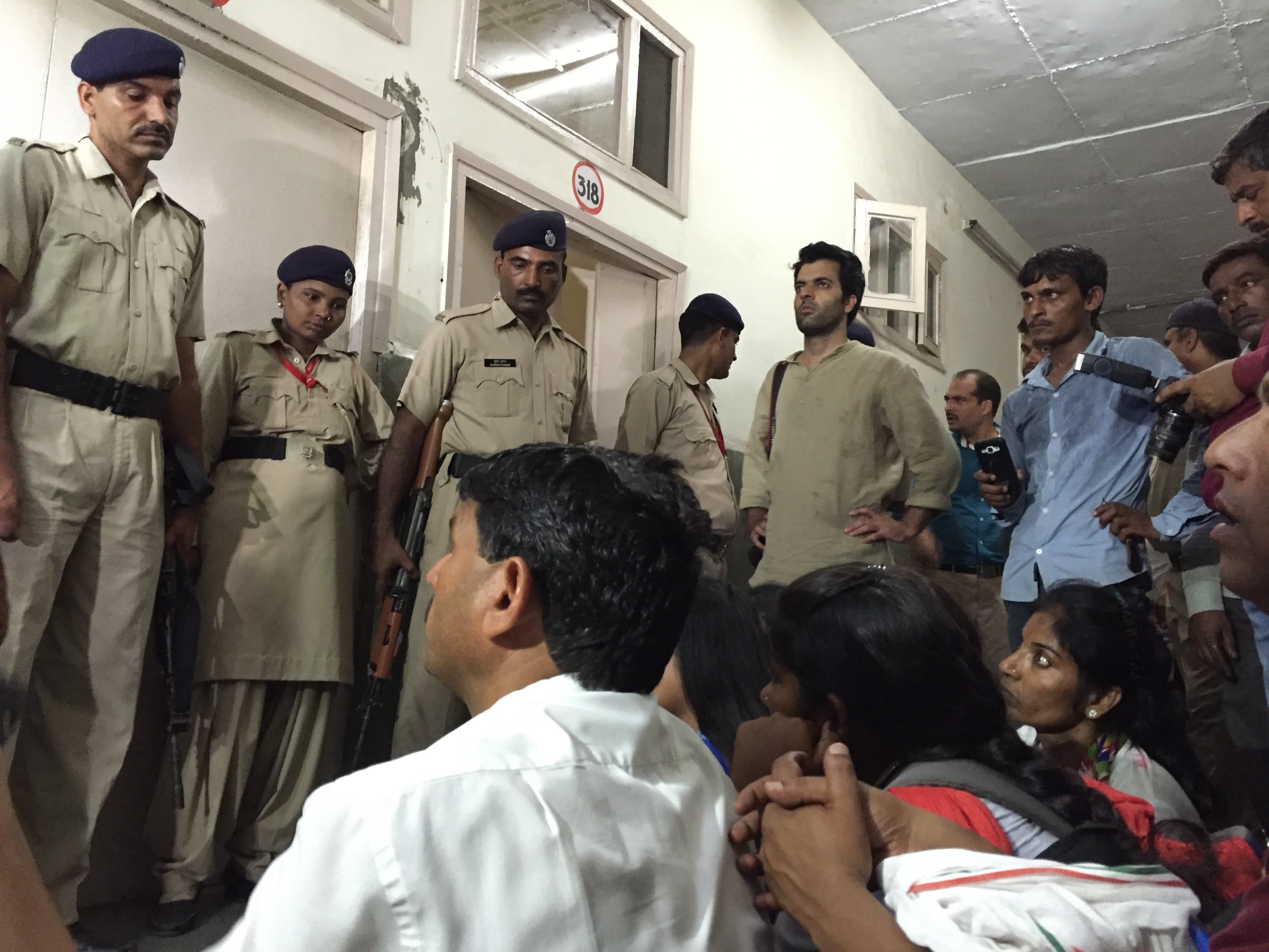 Poilc Raip Xxx - Police: Indian woman raped twice by same men | CNN