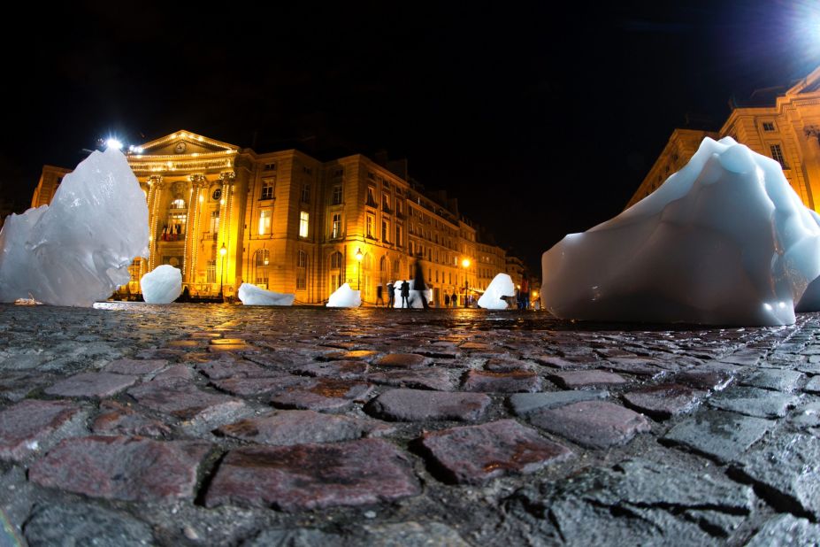 Olafur Eliasson installed 1<a href="http://edition.cnn.com/2015/12/08/opinions/sutter-ice-watch-cop21-two-degrees/">2 blocks of ice</a> from Greenland in Paris'  Place du Pantheon during the December 2015 COP21 climate change conference. The blocks melted away over 12 days, highlighting the effects of climate change. 
