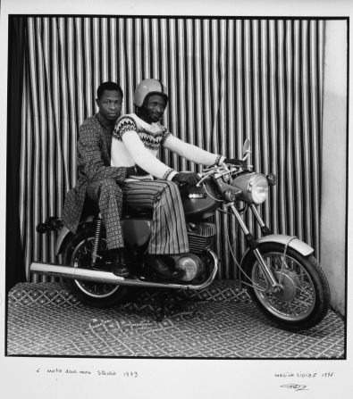 The late Malick Sidibé captured the vibrancy and confidence of Mali's youths after the country's independence in 1960.
