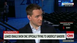 Clinton campaign manager: Russia is helping Trump_00004303.jpg