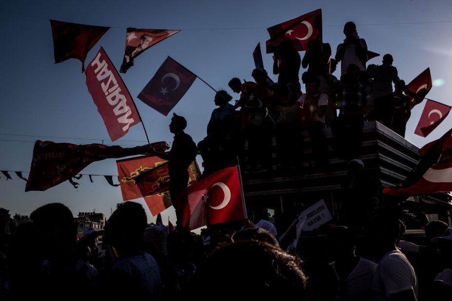 Thousands of supporters from Turkish President Recep Tayyip Erdogan's AKP party and the opposition CHP join forces Sunday, July 24, in an anti-coup rally in Istanbul's Taksim Square. 