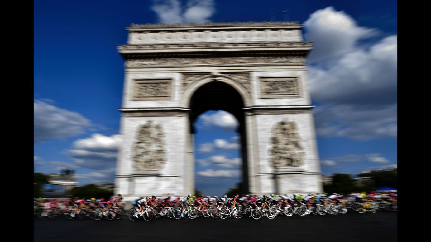 Cyclists race past the Arc de Triomphe in Paris during the last stage of the Tour de France on Sunday, July 24. <a href="http://www.cnn.com/2016/07/19/sport/gallery/what-a-shot-sports-0719/index.html" target="_blank">See 24 amazing sports photos from last week</a>
