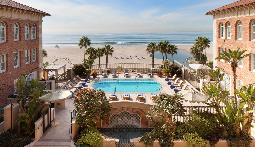With old-world hospitality and classic palatial design, Casa del Mar has been an icon of Los Angeles for more than eight decades.