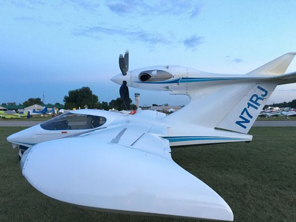 This standout kit single-engine plane spotted at Oshkosh is a 2011 Seawind 3000.