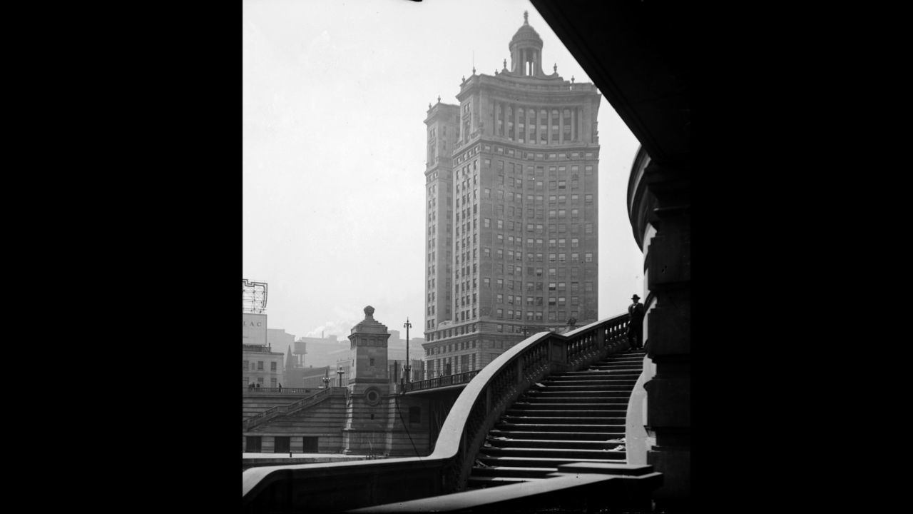 The London Guarantee and Accident building, completed in 1923, now houses the LondonHouse hotel.