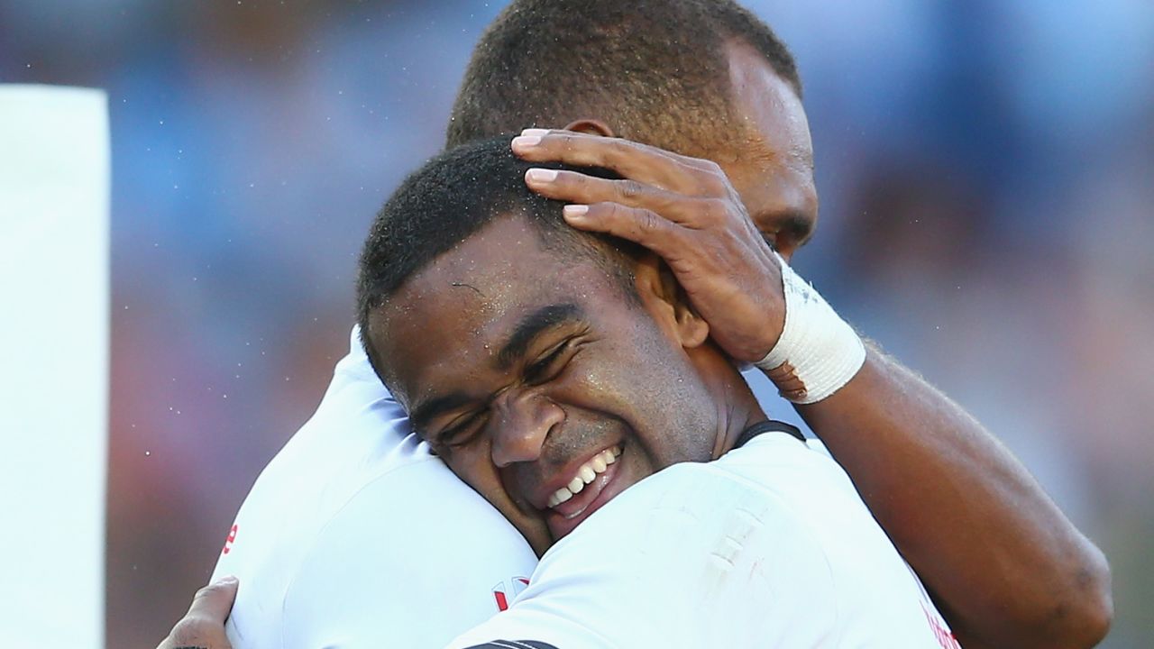 SYDNEY, AUSTRALIA - FEBRUARY 07:  Vatemo Ravouvou and Osea Kolinisau of Fiji celebrate a try during the 2016 Sydney Sevens bronze final between South Africa and Fiji at Allianz Stadium on February 7, 2016 in Sydney, Australia.  (Photo by Mark Kolbe/Getty Images)