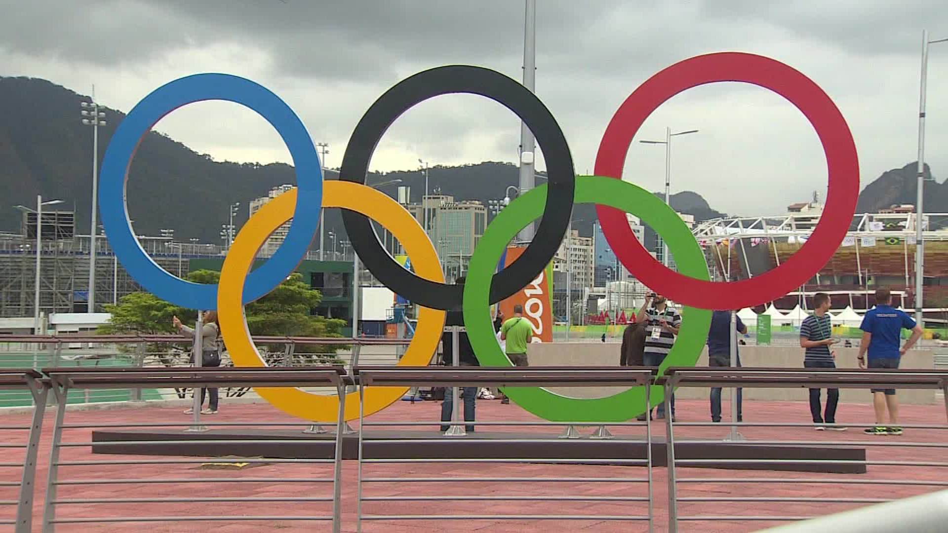 Biseksuallar bilan uchlik