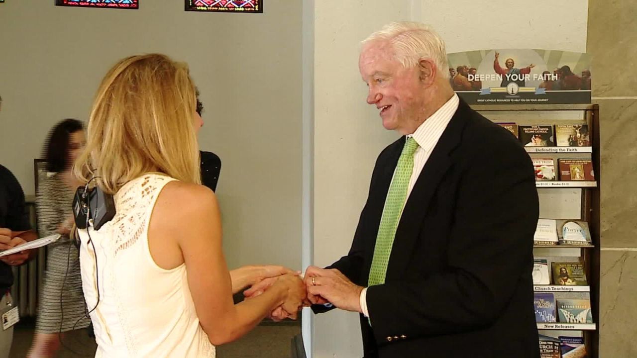 IYW Heart transplant helps decesased father be at wedding TRND_00001024