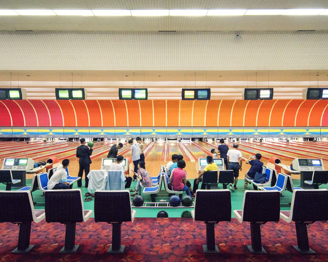 Golden Lane Bowling Alley, Pyongyang 