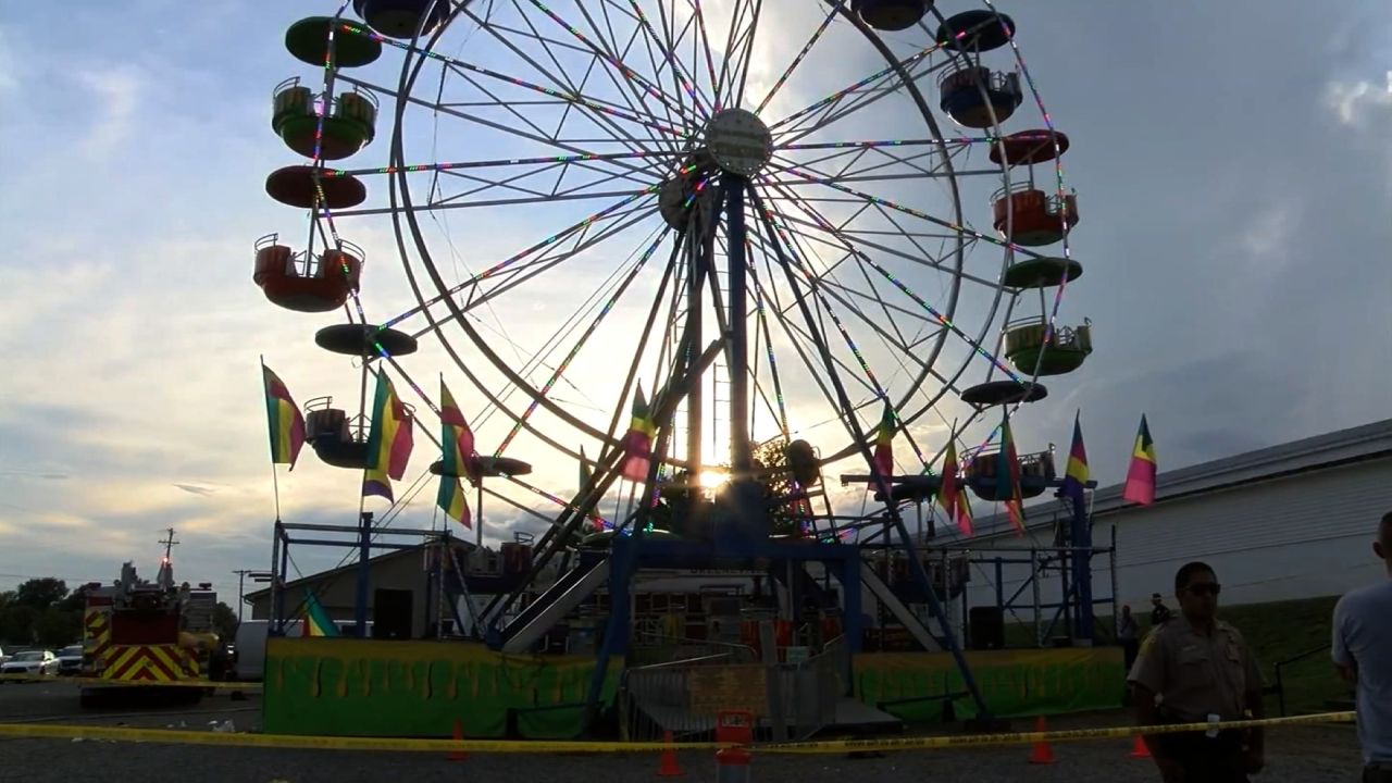 Ferris wheel from which children fell at Greene County Fair in Tennessee