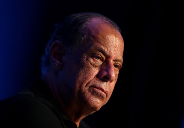 The defender is a part of the World Team of the 20th Century and was inducted into the Brazilian Football Museum Hall of Fame. Flamengo called his death an "irreparable loss," while Santos wrote on Twitter "Thanks for everything, Carlos Alberto Torres" 