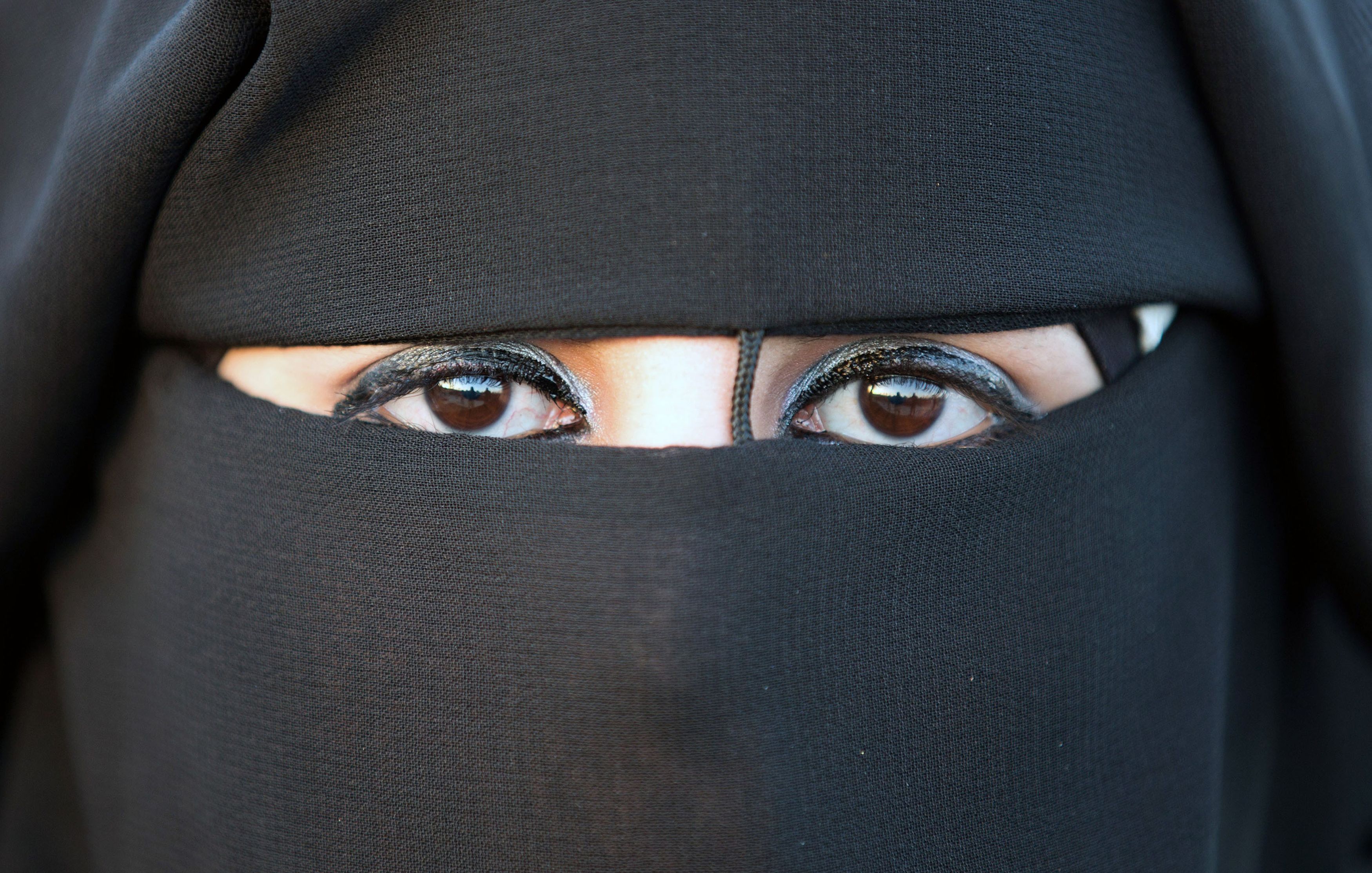 Burqa, hijab, niqab: What's what? | CNN