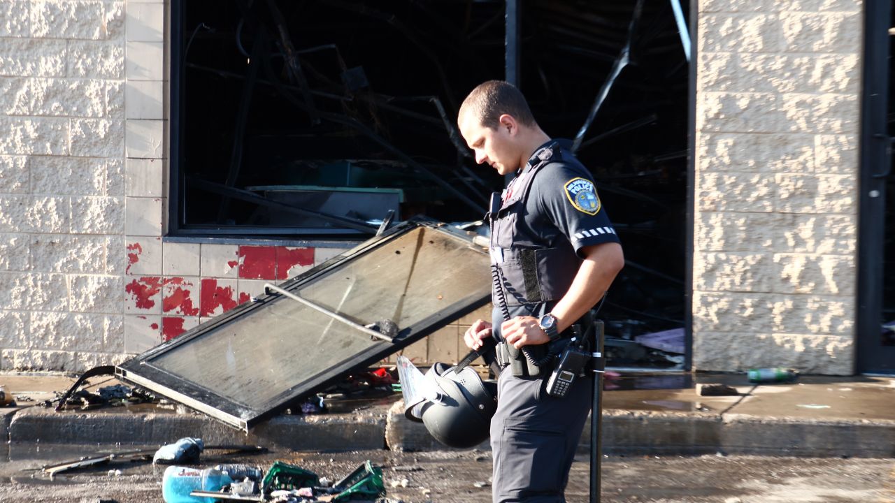 Milwaukee police take security measurements Sunday.