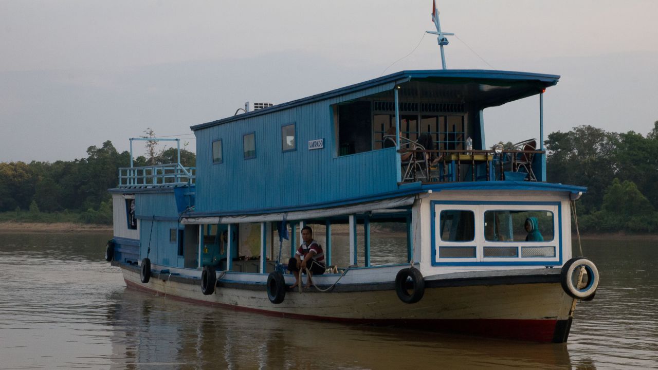 Houseboats are the best way to experience Borneo's Mahakam River. 