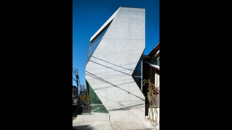 Located in the heart of Tokyo, this 1,117-square-foot residence is built on a 700-square-foot plot of land. Atelier Tekuto incorporated a thermal circulation system and eco-friendly materials -- inventing a new type of recyclable concrete called Shirasu, made from volcanic ash deposits. 