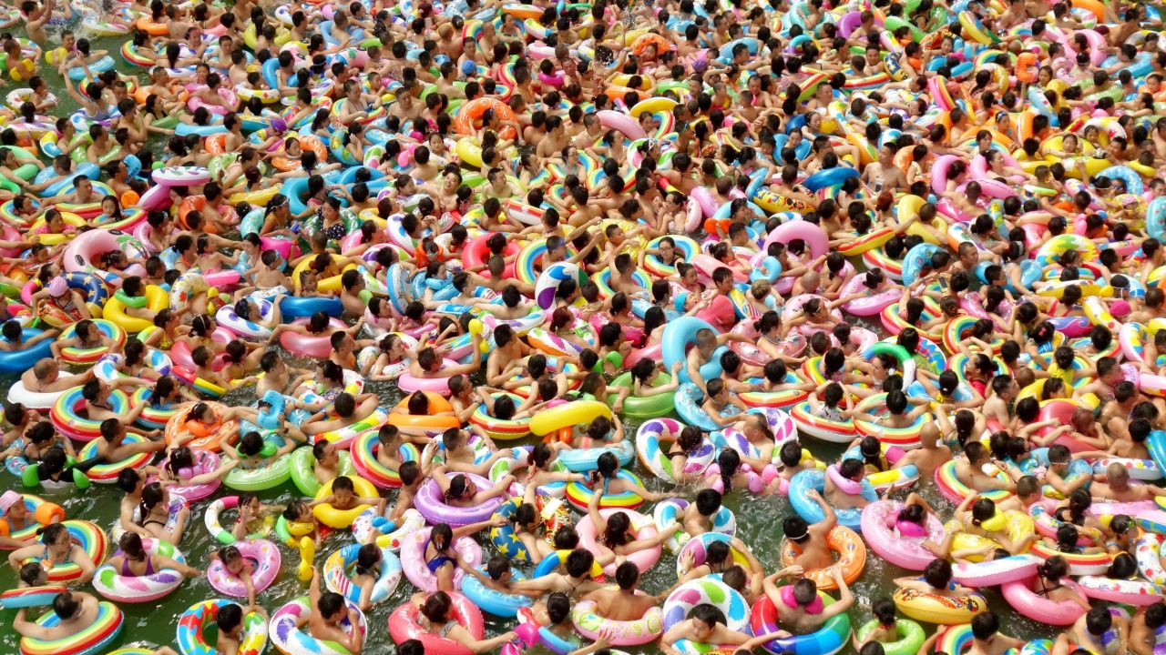 Looks like everyone had the same idea about cooling off in Suining in China's Sichuan province. The area's "Dead Sea" tourist resort saw more than 6,000 people cram into its swimming pool as high summer temperatures triggered an "orange" alert health warning. 