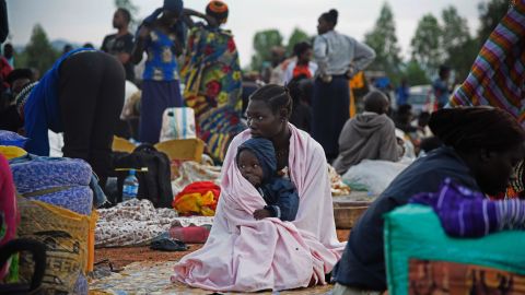 A Ugandan woman and child being repatriated from Juba in July 2016.
