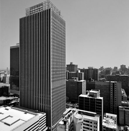 The Marble Towers have fared better since opening in 1973. The 32-floor skyscraper serves as the headquarters of Sanlam insurance, and is also referred to as the Sanlam Sentrum. 