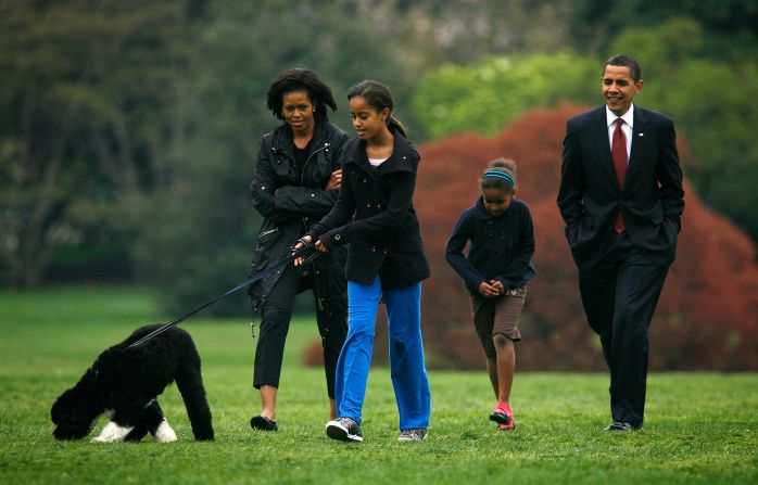 The first family introduces Bo to the White House press corps at the South Lawn on April 14, 2009.