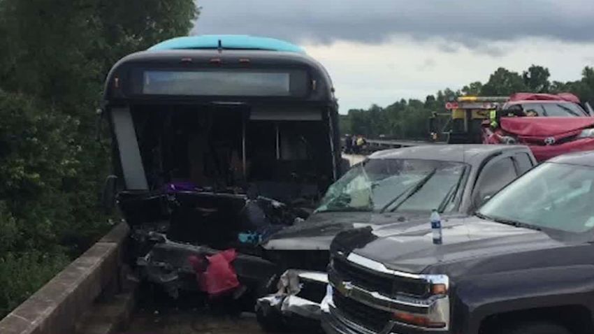 Louisiana Bus Crash_00005020.jpg