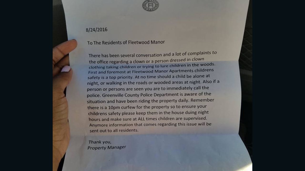 If you see a clown, or anybody else suspicious, call police, says the letter from Fleetwood Manor.