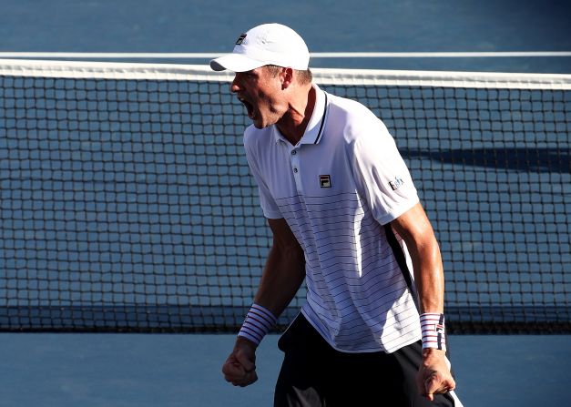 Instead, Isner advanced to a round two clash with Belgium's Steve Darcis, eventually coming back from two sets down to win the match 3-6 4-6 7-6 (7-5) 6-2 7-6 (7-3). 