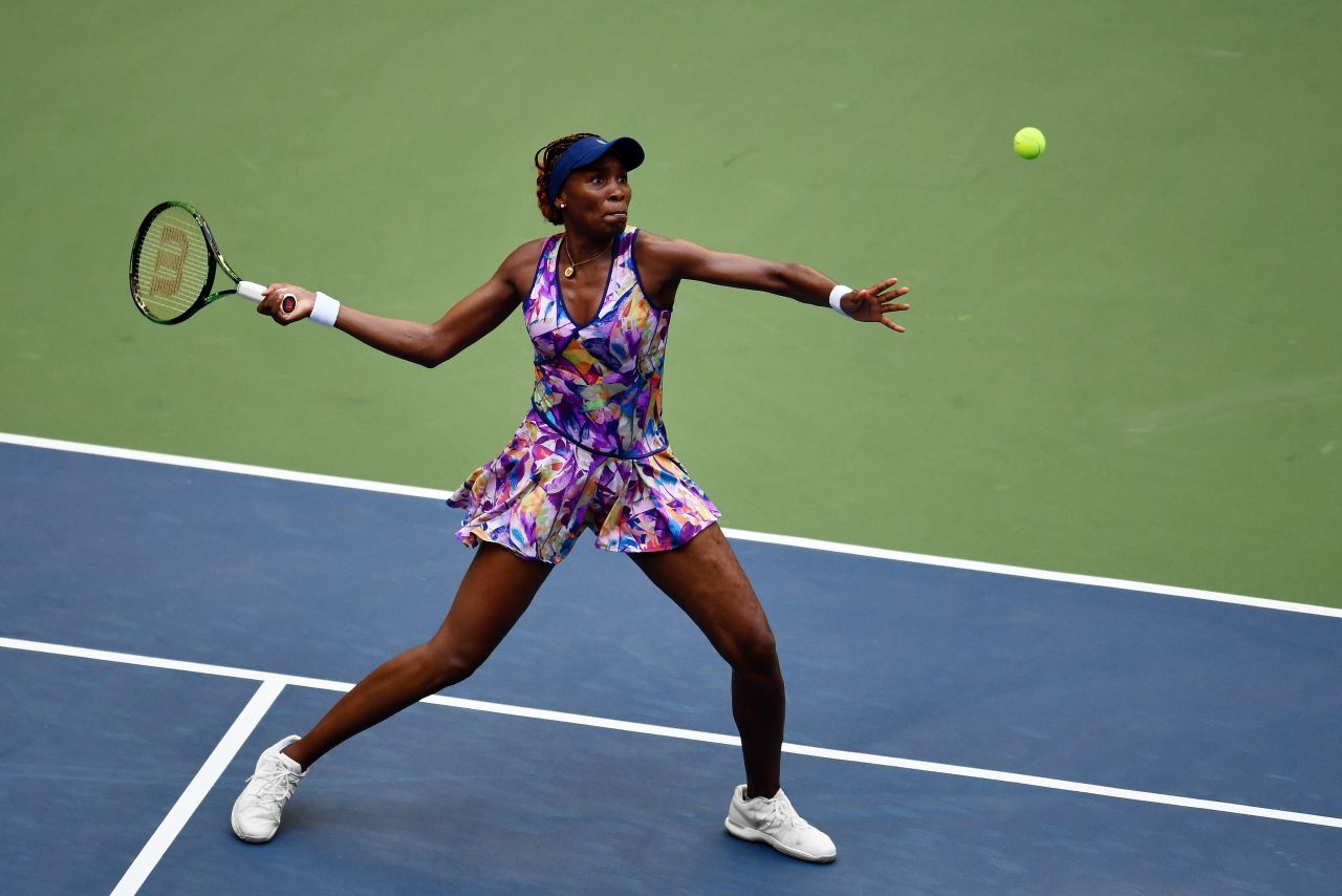 US Open: Serena Williams starts bid for record 23rd slam | CNN