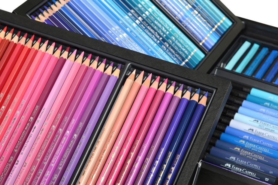 This includes over 120 shades of watercolor pencils. 