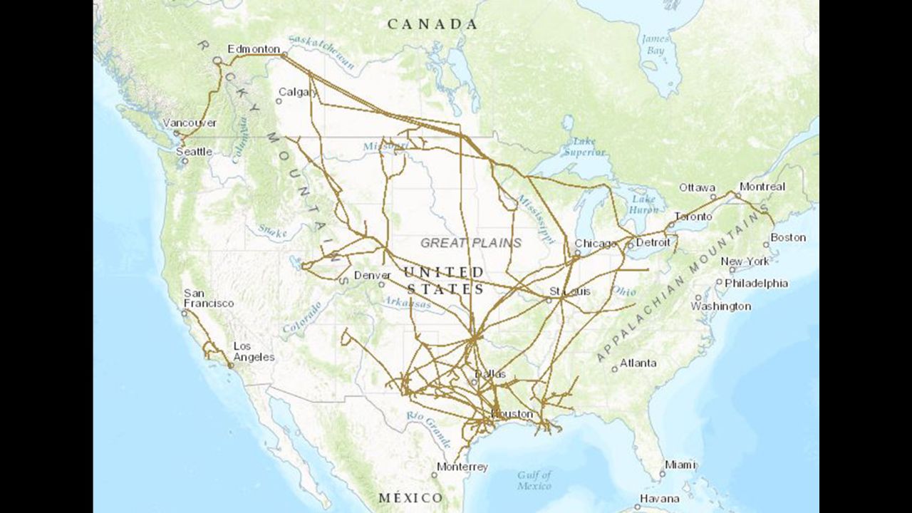 The US Energy Information Administration shows the network of existing crude oil pipelines across the country.