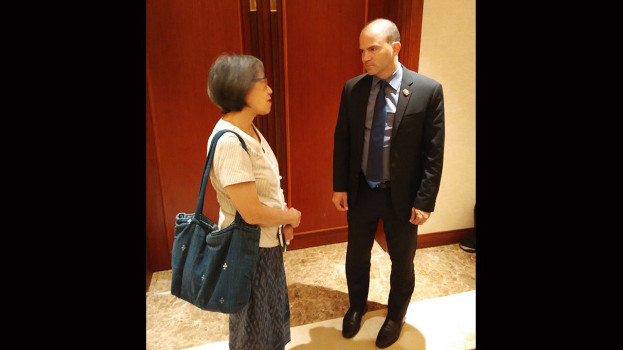 Shui Meng Ng, the wife of Sombath Somphone, who disappeared in Laos in 2012, speaking to Ben Rhodes, a top advisor to President Barack Obama.