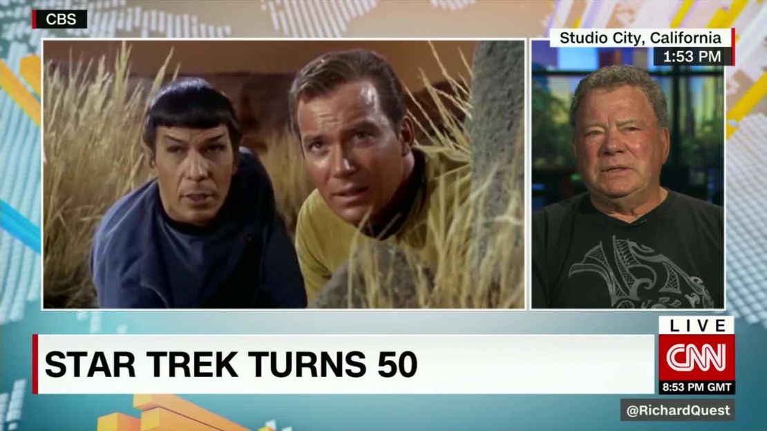 Leonard Limoy and William Shatner in 'Star Trek'
