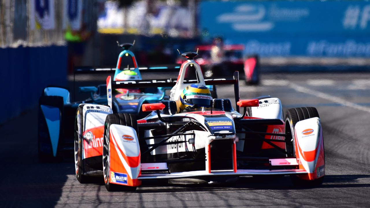 BUENOS AIRES, ARGENTINA - FEBRUARY 06:  Bruno Senna of Mahindra Racing Formula E Team during the Buenos Aires ePrix as part of 2015-2016 FIA Formula E Championship at Puerto Madero Street Race Track on February 06, 2016 in Buenos Aires, Argentina. (Photo by Amilcar Orfali/Getty Images for TAG Heuer)