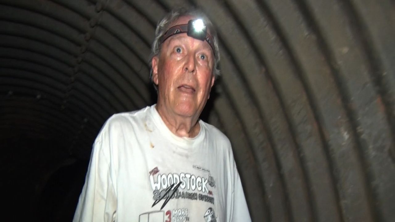 Peter Remsen, 73, started running hashes 36 years ago.