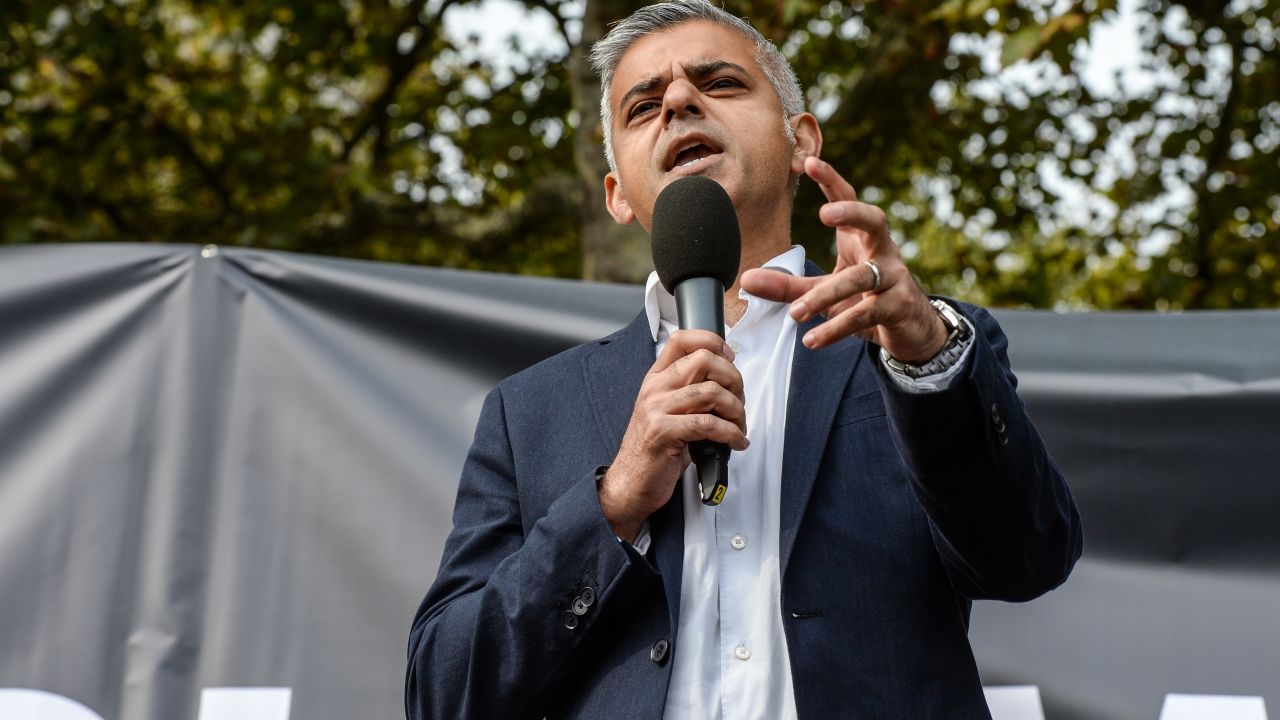 Mayor of London Sadiq Khan addresses a group of climate activists during his election campaign.